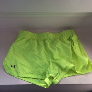 UNDER ARMOUR ATHLETIC RUNNING SHORTS